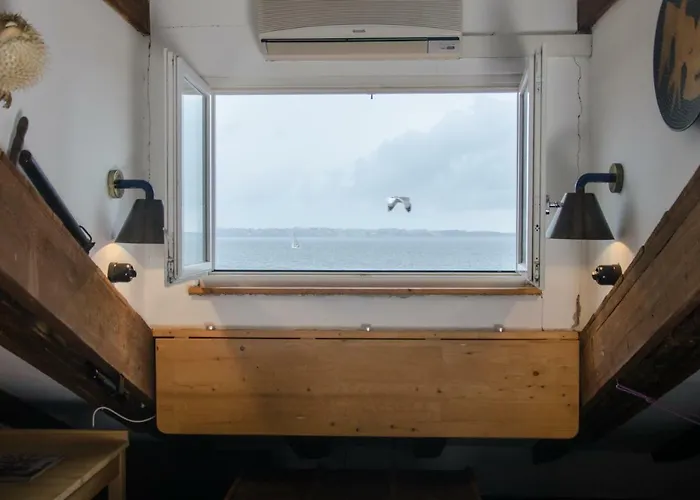 Penthouse Presernovo Nabrezje Apartment *